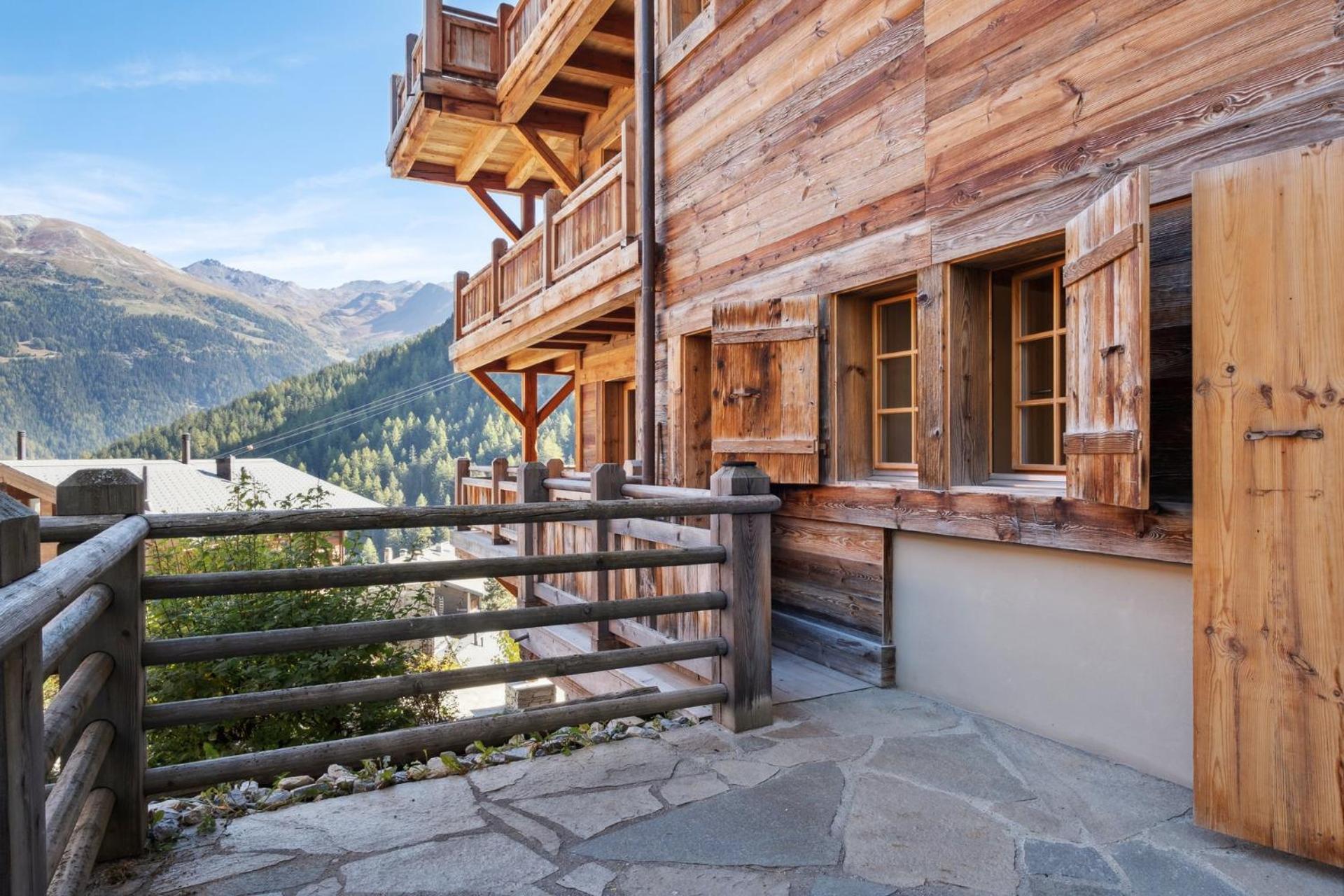 Chalet Larchwood By Mrs Miggins Grimentz Eksteriør billede