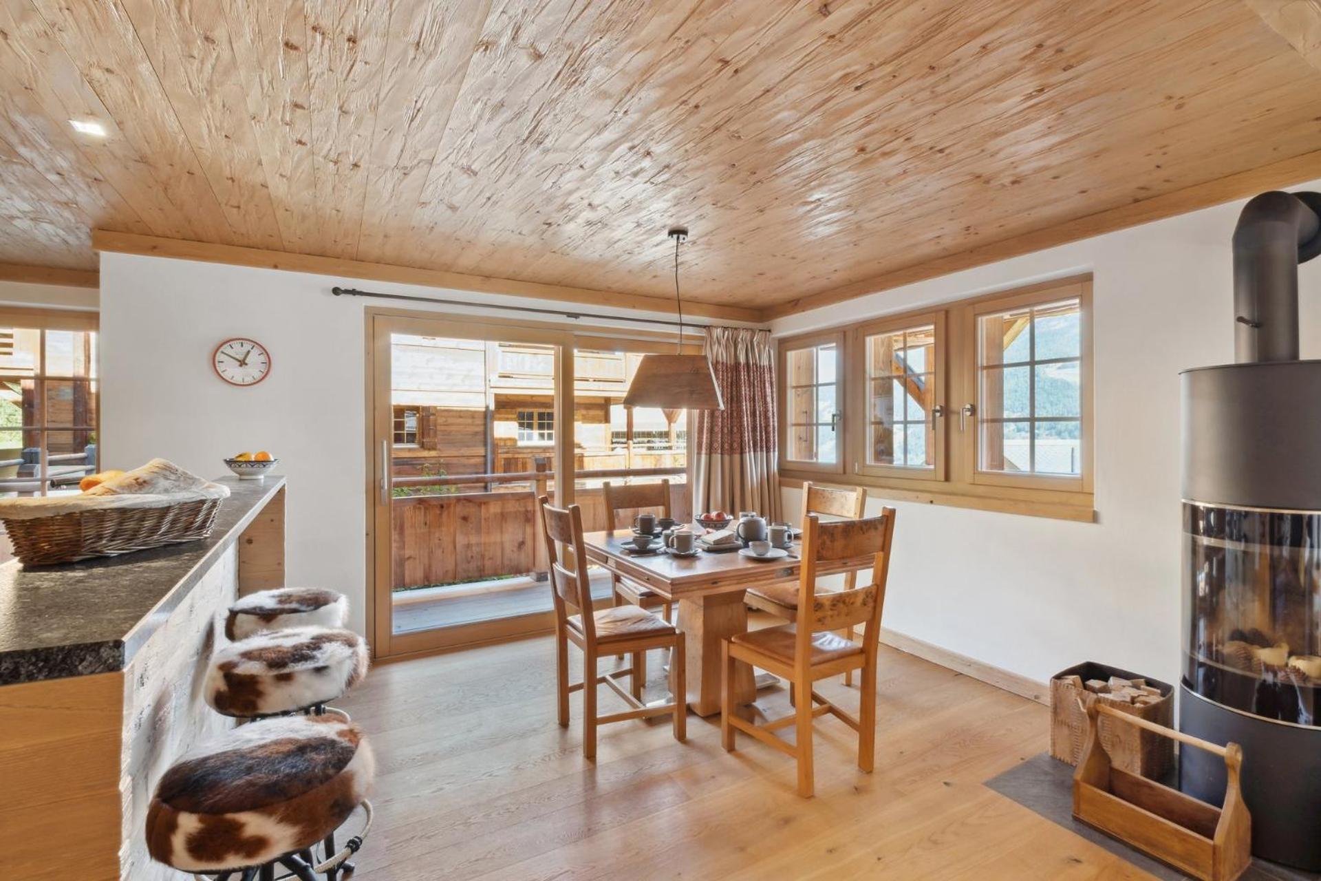 Chalet Larchwood By Mrs Miggins Grimentz Eksteriør billede